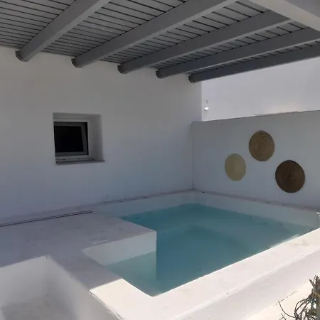 Atlantis - By S Paradise - Outdoor Jacuzzi & Seaview Apartment